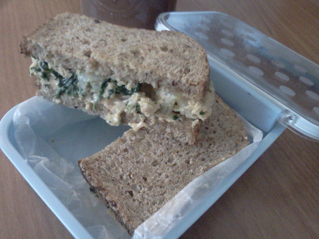 A wholesome breakfast with whole grains